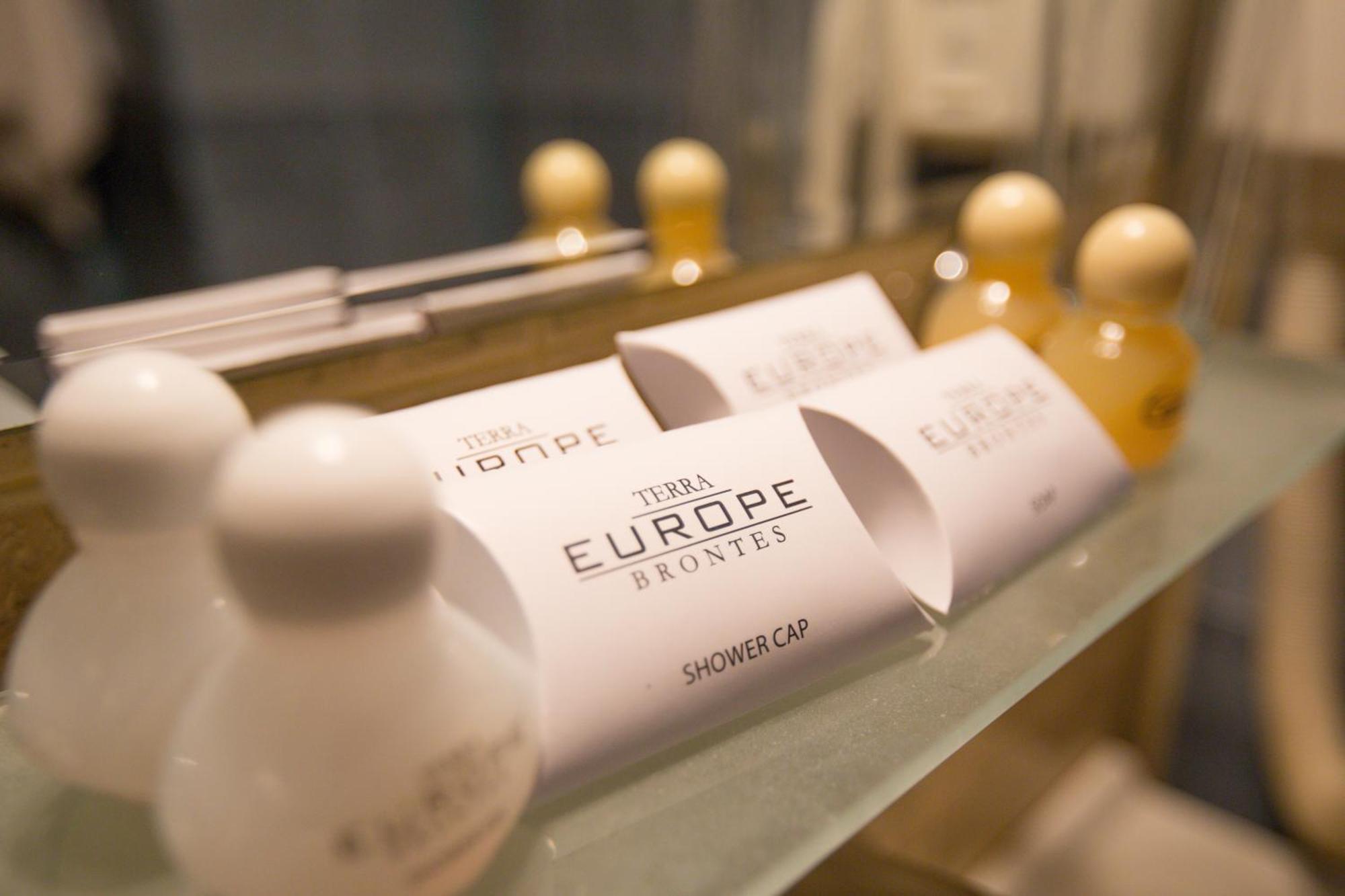 Terra Europe Brontes Hotel 特尔戈维什特 外观 照片